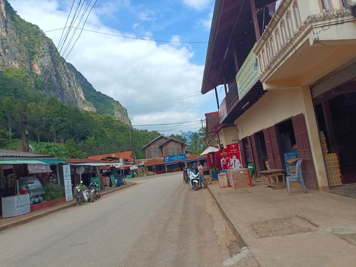 Khamphan Guesthouse Nong Khiaw Exterior photo
