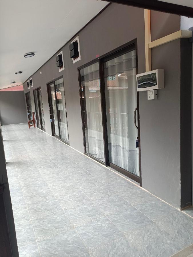 Khamphan Guesthouse Nong Khiaw Exterior photo