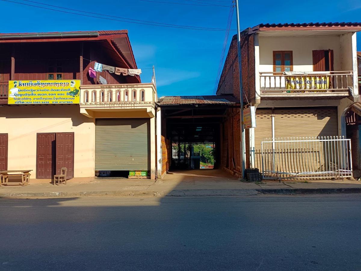 Khamphan Guesthouse Nong Khiaw Exterior photo