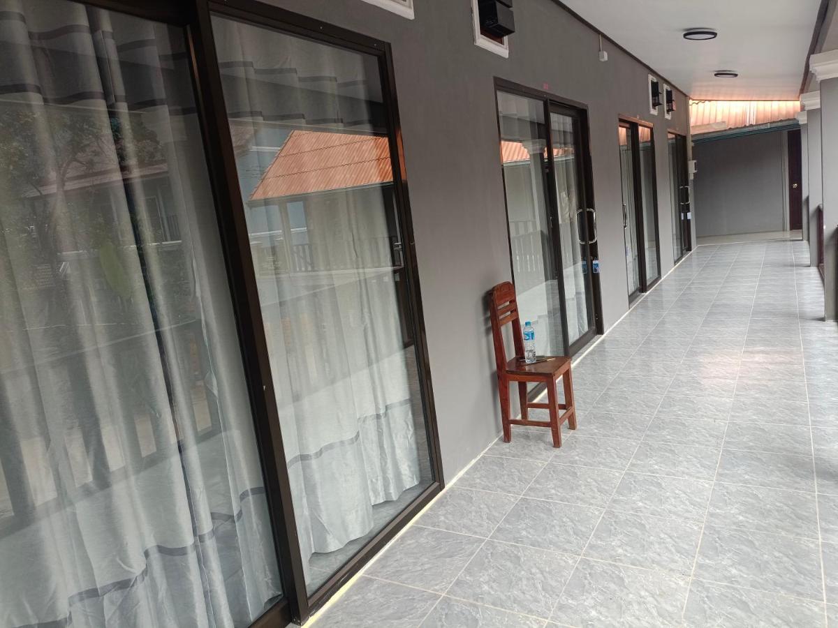 Khamphan Guesthouse Nong Khiaw Exterior photo