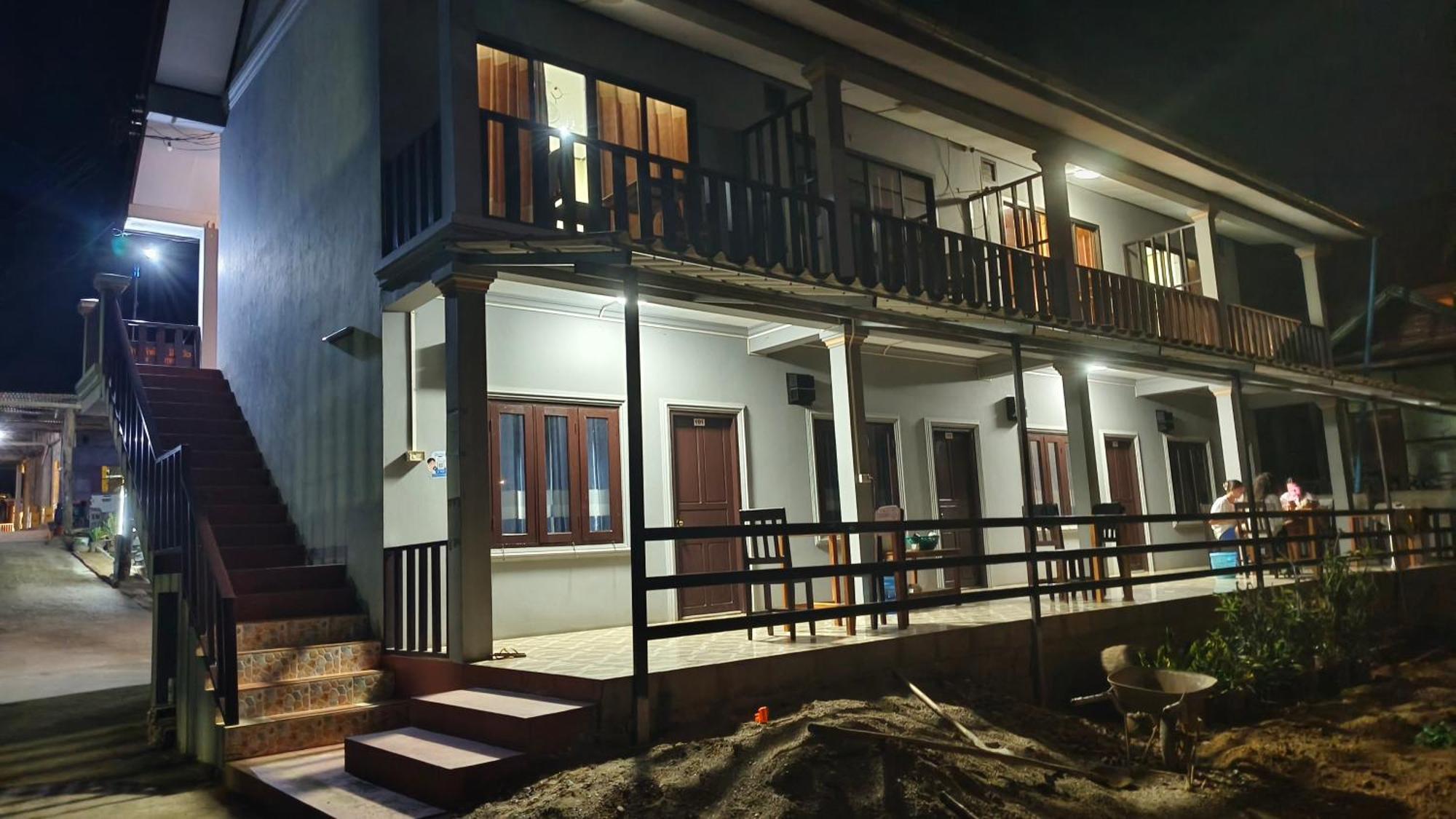 Khamphan Guesthouse Nong Khiaw Exterior photo